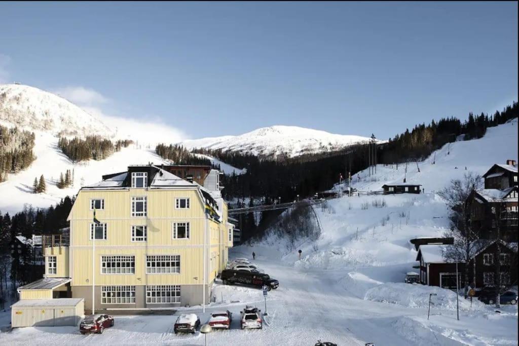 Chic Are Apt For 6 Ski-In-Ski-Out With Sauna Buitenkant foto